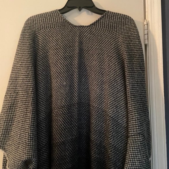 Loft Jacket - Picture 4 of 4